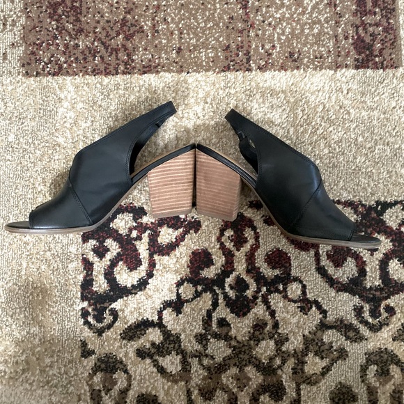 Lucky brand leather peep toe shoes - Picture 5 of 8